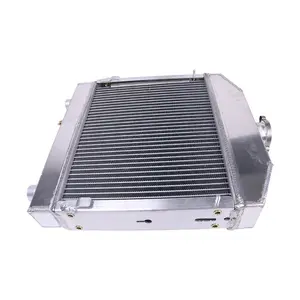 Radiador de refrigeración del motor del radiador del tractor del mercado de accesorios 15371-72060 para modelos Kubota B B6100 B7100