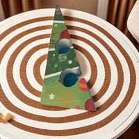 Griffoir mural vertical de luxe moderne pour chat, style sapin de Noël, pliable, résistant à l'usure, jouet amusant pour soulager l'ennui, jouet pour chat