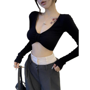 Camiseta Corta Sexy Y2K para Mujer, Cuello en V, Blanca, Bordada, Ajustada, Estilo Informal, para Yoga y Deportes - Product Image 6