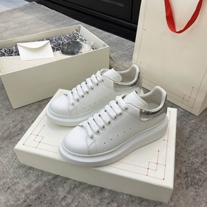Baskets compensées en cuir véritable blanc à bout rond, à lacets, avec amorti, talon bas, pour toutes les saisons - Product Image 1