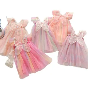 Sommer Flug Ärmel Baby-Prinzessin flauschiges Kleid Regenbogenflügel Kinderkleid schöne Kleider für Mädchen