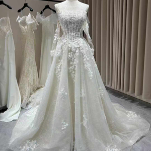 Plain Wedding Dresses - Elegant and Stylish Solutions