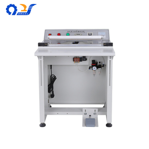 Machine de scellage thermique pneumatique à commande au <span class=keywords><strong>pied</strong></span>, modè<span class=keywords><strong>le</strong></span> 400, pour <span class=keywords><strong>film</strong></span> rétractable, carton, sacs plastiques et boîtes alimentaires - Product Image 3