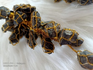 Amulette de protection contre le mauvais œil en tourmaline noire naturelle en gros pour la maison et la décoration murale - Product Image 4