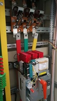 Armoire de distribution basse tension AC série GGD, type fixe, avec appareillage de commutation et panneaux d'entrée et d'alimentation pour usine