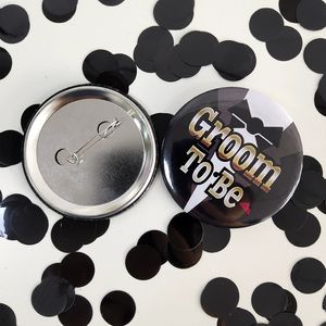 Decoraciones para <span class=keywords><strong>Despedida</strong></span> <span class=keywords><strong>de</strong></span> <span class=keywords><strong>Soltera</strong></span>, Insignias <span class=keywords><strong>de</strong></span> Hojalata para el Novio y el Padrino, Botones <span class=keywords><strong>de</strong></span> Hojalata para <span class=keywords><strong>Despedida</strong></span> <span class=keywords><strong>de</strong></span> Soltero - Product Image 3