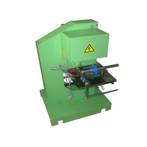 Máquina de Prensa de Calor Semiautomática HM-TC3040LT para Cuero con Placa de 300x400mm, Fácil Operación, Función de Impresión Manual - Product Image 3