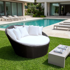 Cama Redonda para Exteriores, Tumbona de Ratán PE, Impermeable, Acolchada, con Marco de Aluminio, Muebles para Villa junto a la Piscina - Product Image 1