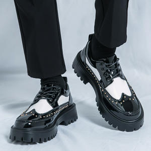 Chaussures habillées décontractées pour hommes en cuir PU, style brogue, à bout rond, à semelle épaisse, à talons hauts, pour affaires et occasions formelles - Product Image 4