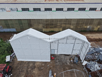 Tente d'entrepôt modulaire à 5 baies connectées, robuste, avec structure en acier galvanisé, imperméable, grande taille, pour extérieur, abri de stationnement industriel