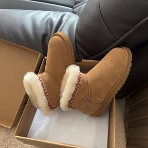 Bottes d'hiver décontractées pour femme en cuir véritable avec fourrure naturelle, modèle court et épais, nouvelle collection automne/hiver - Product Image 3