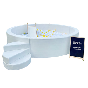 Pelota de juego suave de color rosa, blanco y beige, con tobogán, para fiestas y eventos en interiores, 8 pies y 10 pies - Product Image 5