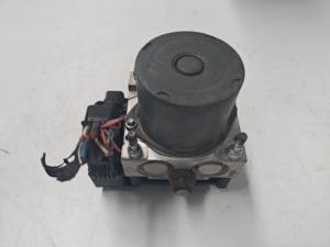 <span class=keywords><strong>ปั๊ม</strong></span> <span class=keywords><strong>ABS</strong></span> <span class=keywords><strong>มือ</strong></span><span class=keywords><strong>สอง</strong></span>สำหรับรถ Toyota 6th-Generation <span class=keywords><strong>Camry</strong></span> อะไหล่รถยนต์<span class=keywords><strong>มือ</strong></span><span class=keywords><strong>สอง</strong></span> - Product Image 4