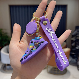 Groothandel Hete Verkoop 3d Sneaker Pvc Croc <span class=keywords><strong>Mini</strong></span> Schoen Cartoon Sleutelhanger Voor Gratis Monsters
