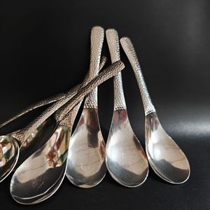 Cuchara de acero inoxidable martillada, cuchara doméstica engrosada, cuchara para niños, cuchara con textura martillada, cuchara de postre de alta calidad - Product Image 3