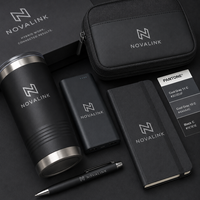 Ensemble cadeau technologique d'entreprise avec logo personnalisé pour les équipes de vente, comprenant un organiseur technologique, une batterie externe, un carnet, un stylo et un gobelet