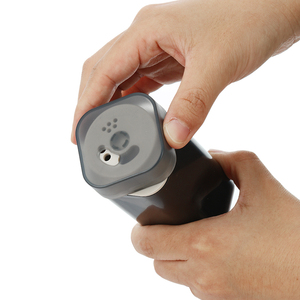 Groothandel stijlvolle kleine lege vierkante plastic kruidenpotjes, kruidenflesjes, condimentencontainers, zoutvaatjes met plastic deksel - Product Image 4