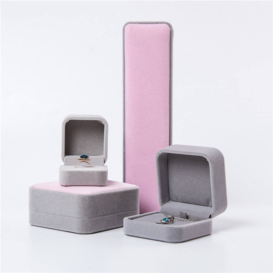 Pink gray 5.5*5*4.3cm