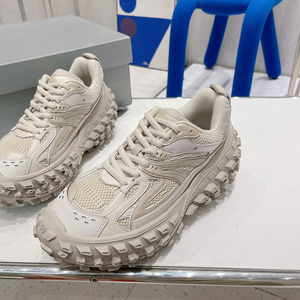 Chaussures de sport basses en cuir de luxe sur mesure pour hommes, baskets décontractées à semelle en caoutchouc - Product Image 5