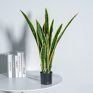 Planta Artificial de Serpiente (Sansevieria) Meng Jie, 100cm, con Borde Dorado, Estilo Nórdico, en Maceta, Decorativa - Product Image 1