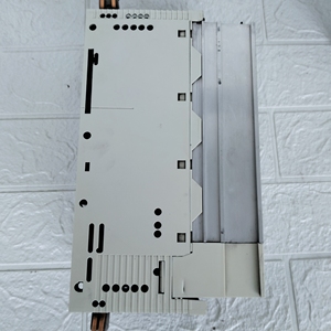 E82EV302-4B 3KW 380V para E82EV302-4B E82EV302-4B 3KW 380V para Lenze E82EV302-4B - Product Image 3