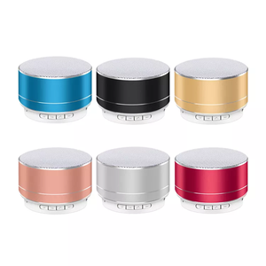 <span class=keywords><strong>2022</strong></span> Productos de tendencia Altavoz portátil Barato A10 Led Bluetoothes Altavoz con altavoz inalámbrico de metal STOCK - Product Image 2