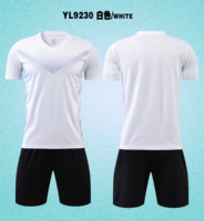 Tenue d'entraînement de football pour homme Dimi 2025 – Nouvelle collection respirante, séchage rapide, 100 % polyester, impression par transfert thermique, découpe automatisée, personnalisable pour équipe