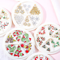Nouveau Nail Art De Noël En Gros Alliage Bijoux Arc Petit Serpent Or Et Argent Couronne Six Grille Disque Décoration Ongles