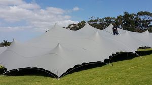 Tente de réception extérieure blanche personnalisée <span class=keywords><strong>Unistrengh</strong></span> pour événements et fêtes, auvent en toile, tente extensible pour 300 places - Product Image 5