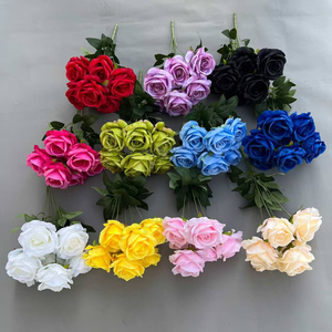 Nouveau design <span class=keywords><strong>de</strong></span> buissons <span class=keywords><strong>de</strong></span> fleurs Rosa Bouquet <span class=keywords><strong>de</strong></span> fleurs <span class=keywords><strong>de</strong></span> roses artificielles en soie pour bouquet <span class=keywords><strong>de</strong></span> mariée <span class=keywords><strong>de</strong></span> mariage - Product Image 4