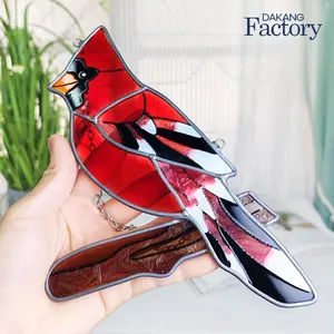 कार्डिनल रेड बर्ड सनकैचर विंडो हैंगिंग्स सना हुआ ग्लास मेमोरियल उपहार सजावटी वस्तुएं पक्षी प्रेमी परिवार नई गृह कला