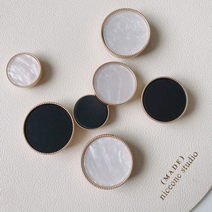 Nút Mạ Vàng Kim Loại Thời Trang Nút Phong Cách Anh Tròn Màu Đen Nút Áo Len Vuông Nút Áo Phẳng Tay Nút May - Product Image 2