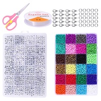 Ensemble d'accessoires de bricolage 24/26 grilles avec kit de perles de lettre à motif de coeur, perles de lettre de l'alphabet en acrylique blanc de 6mm pour la fabrication de bijoux