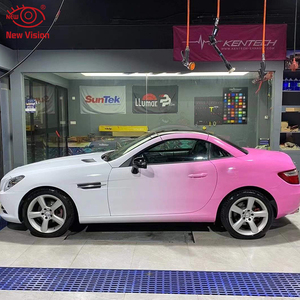 فيلم فينيل جديد لتغليف السيارات بنمط التمويه الأبيض والوردي، ملصقات لامعة بلون الورد الوردي واللاتيه، فيلم فينيل متغير اللون - Product Image 2