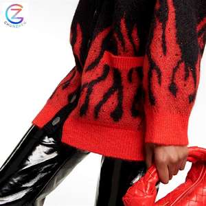 Maglia personalizzata <span class=keywords><strong>Cardigan</strong></span> in misto Jacquard Mohair in maglia nera <span class=keywords><strong>oversize</strong></span> inverno maglione spesso da donna - Product Image 3