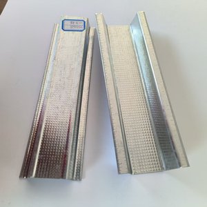 Méthode d'installation de plafond innovante, avec des montants en acier offrant une stabilité accrue - Product Image 3
