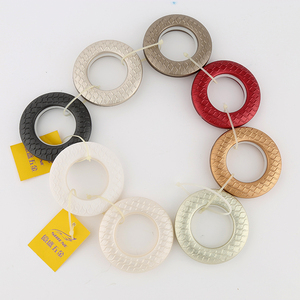 Anneaux fantaisie de style tendance, design personnalisé, anneaux ronds en plastique pour rideaux - Product Image 4