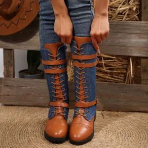 Bottines pour femmes grandes tailles, nouvelle collection automne-hiver, style européen, bout rond, boucle de ceinture en cuir, talon carré - Product Image 3