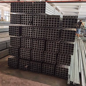 מסחרי מגורים התקנה פשוט ערוץ u פלדה pv הרכבה מסילות ערכות כוח סולארי בסיסי - Product Image 1