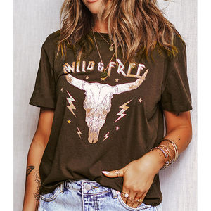 <span class=keywords><strong>2023</strong></span> personnalisé dames à manches courtes T-shirt Western Vintage imprimé tête de <span class=keywords><strong>taureau</strong></span> léopard été hauts T-shirt pour les femmes - Product Image 1