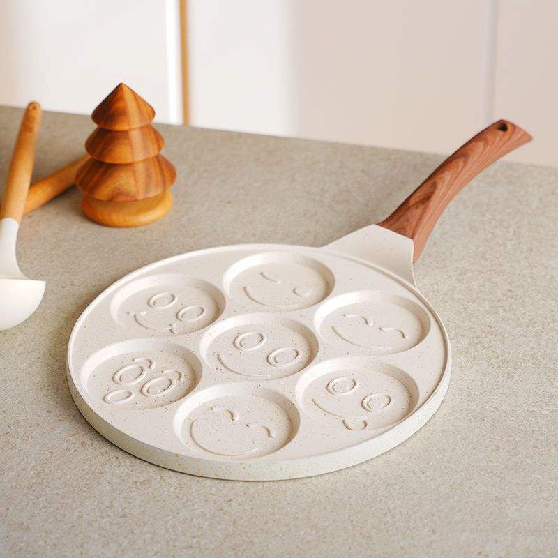 สีขาวงาช้าง