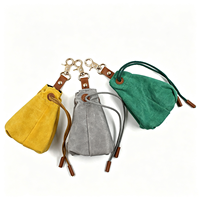 Pochette à friandises pour chien en toile cirée, sac portable à cordon pour l'entraînement des animaux de compagnie avec clip métallique pour les promenades et l'entraînement des chiens en extérieur