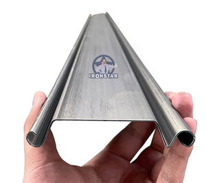 Lưỡi chống cháy cán trang web <span class=keywords><strong>Alibaba</strong></span> <span class=keywords><strong>Com</strong></span> an ninh sản xuất cửa Con lăn màn trập máy - Product Image 5