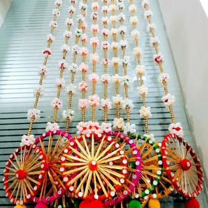 Décoration Murale Traditionnelle Indienne en Gros pour Fêtes, Décoration Murale Multicolore Rajasthani Gota Wheel Pom Pom Latkan pour la Maison, Diwali, Anniversaire - Product Image 2