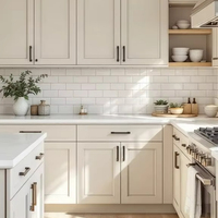 Meubles de cuisine complets avec îlot central et ensemble de salle à manger pour usage domestique