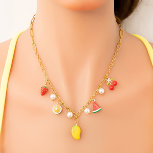 Collar con dijes de frutas, cadena de aleación de zinc dorada, fresa, sandía, mango, joyería de fiesta, collares de moda con cuentas - Product Image 4