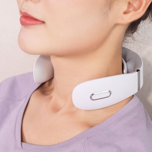 Masajeador de Cuello Inteligente 3D con Compresión Caliente, Masaje de Cuello con Pulsaciones y Moxibustión, Instrumento de Masaje para Vértebras Cervicales - Product Image 5