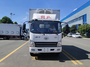 Camion frigorifique FAW 5-10 tonnes, transmission manuelle 4x2, neuf, pour le transport de légumes, fruits et viande - Product Image 2
