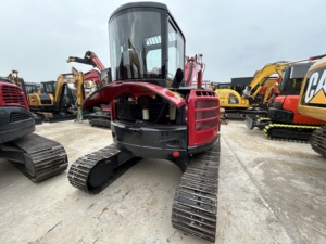 Miniexcavadora usada Yanmar VIO55 de 5.5 toneladas para agricultura y construcción - Product Image 6