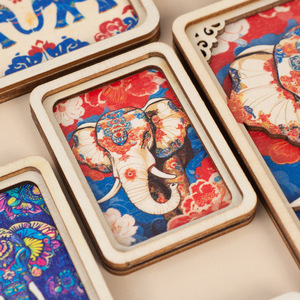 Aimants de réfrigérateur en bois KingWin en forme d'éléphant, design de dessin animé imprimé en couleur, souvenirs 3D multicouches, cadeau - Product Image 1